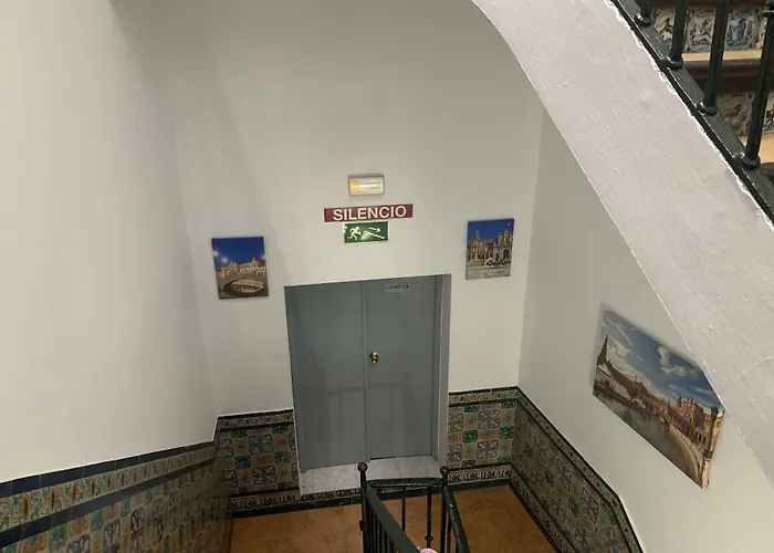 Hostal Alcobia Sevilla